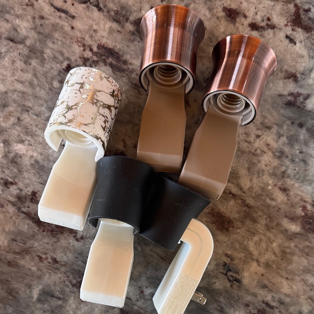 BATH AND BODY WORKS WALLFLOWERS: NEUTRAL 5 pack